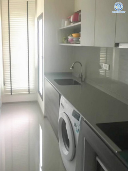 *****คอนโดมิเนียมมือสอง โครงการ เซ็นทริค รัชดา-ห้วยขวาง จาก SC Asset เนื้อที่ 61.34 ตร.ม. ฟังก์ชัน 2 ห้องนอน 2 ห้องน้ำ 1 ที่จอดรถ ฟรี! เครื่องปรับอากาศ โครงการบนทำเลเดินทางสะดวก เชื่อมต่อถนนรัชดาภิเษก ถนนพระราม9 ใกล้รถไฟฟ้า MRT สายสีน้ำเงิน "สถานีห้วยขวาง"